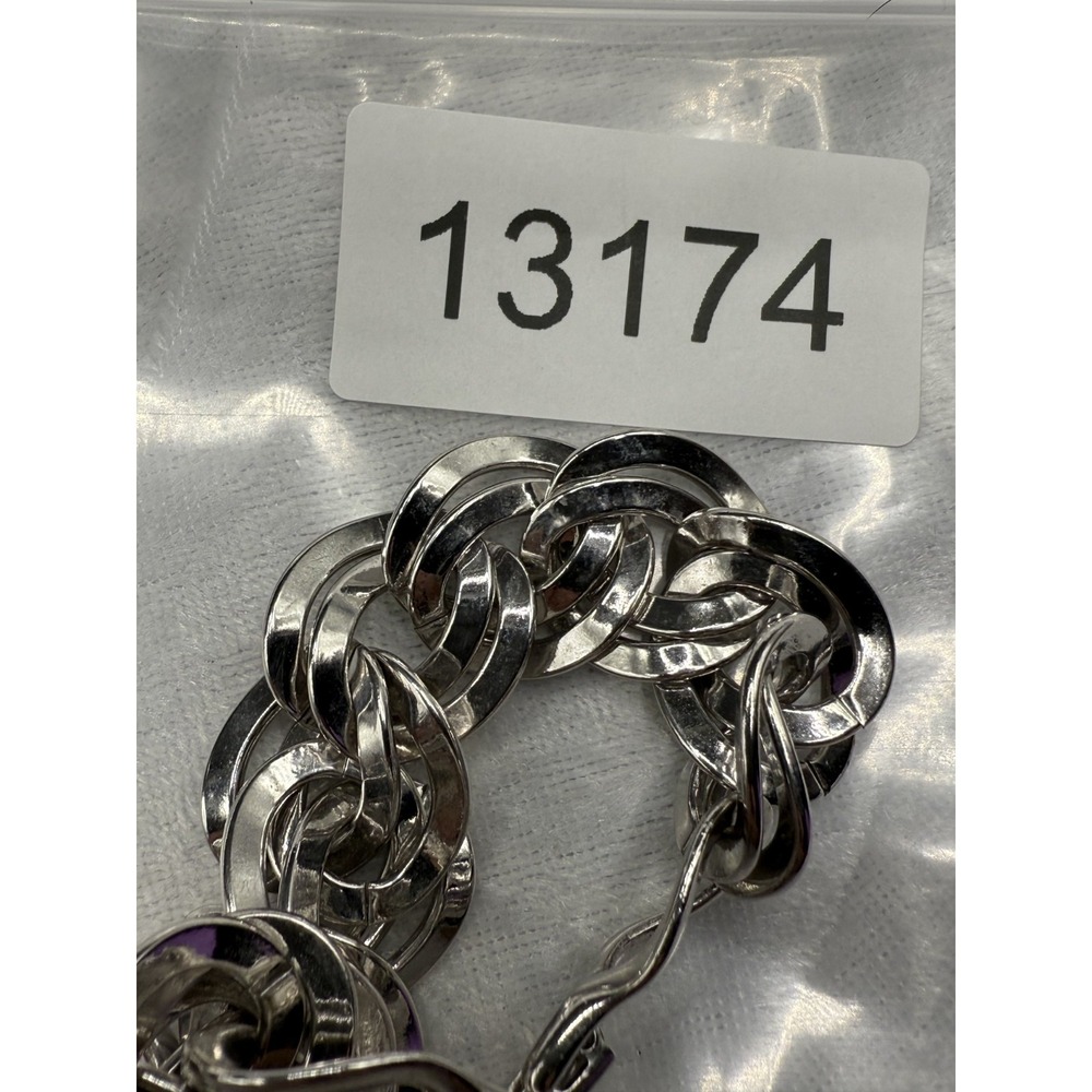 Vintage Monet Bracelet Double Link Silver Tone Signed 6.5" - Picture 7 of 7